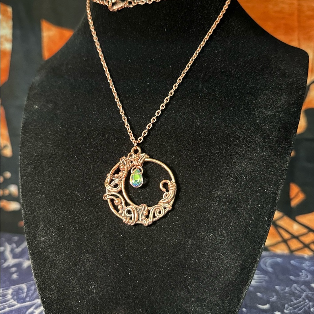 Ornate Gold Circle Pendant Necklace